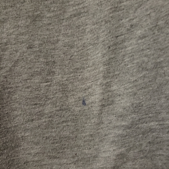 Disney Mickey Pocket T shirt Large - Picture 2 of 5